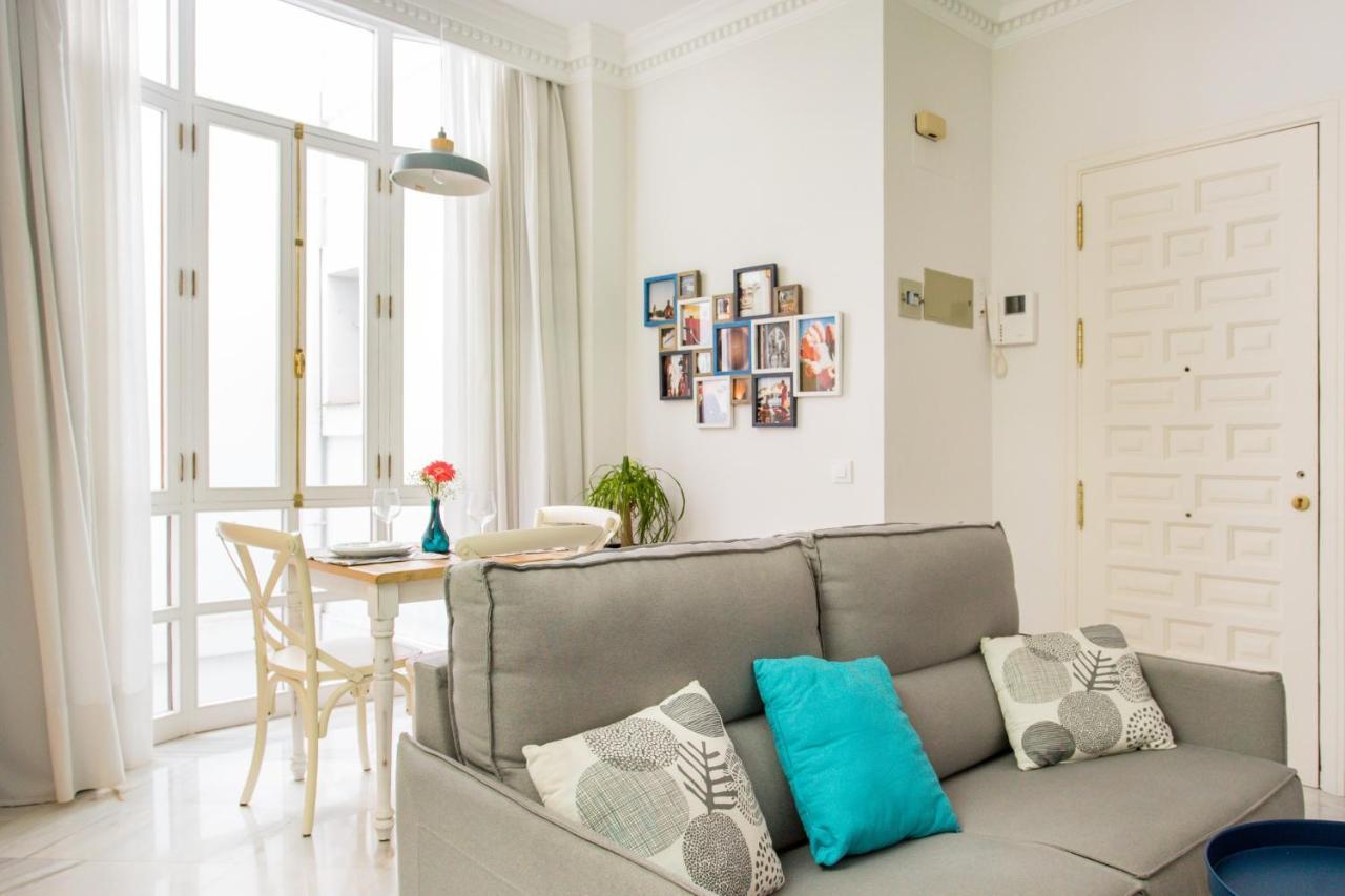 Magico Apartamento En Casa Palacio Del Siglo XVII Sevilla Dış mekan fotoğraf