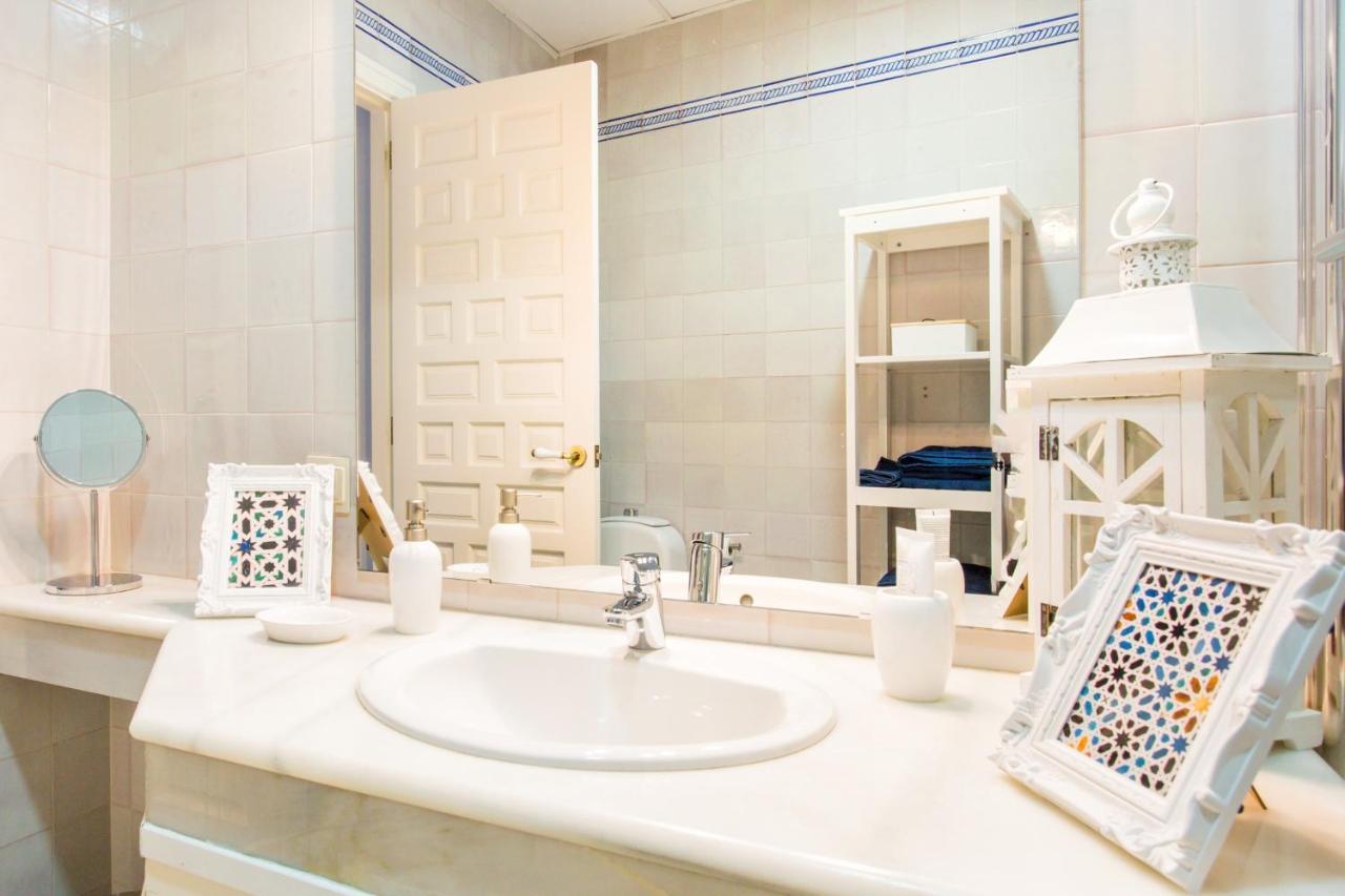 Magico Apartamento En Casa Palacio Del Siglo XVII Sevilla Dış mekan fotoğraf
