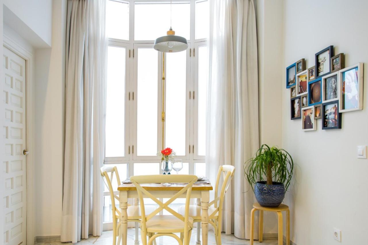 Magico Apartamento En Casa Palacio Del Siglo XVII Sevilla Dış mekan fotoğraf