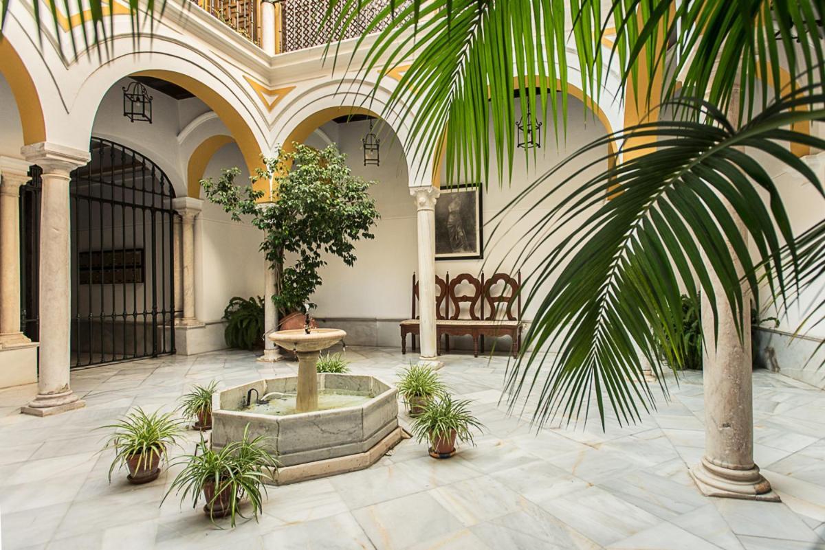 Magico Apartamento En Casa Palacio Del Siglo XVII Sevilla Dış mekan fotoğraf
